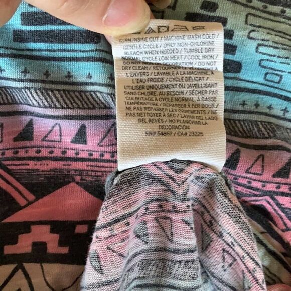 PINK Victoria's Secret Aztec Tribal Pink Blue/Pink Ombre Pocket Tank XS - Picture 8 of 9